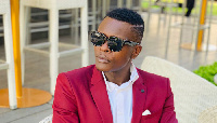 Wasanii wa Tanzania wametuzidi mashabiki sio kuimba - Chameleone