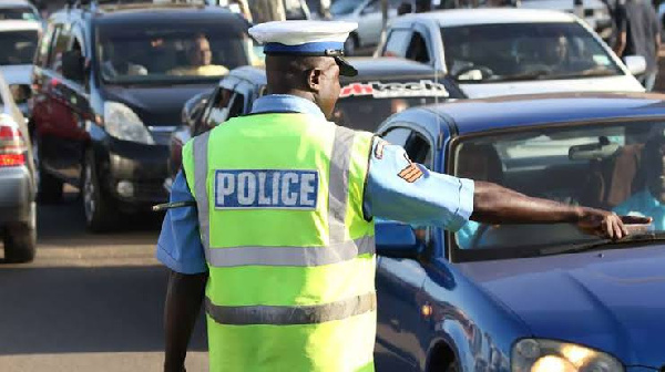 Mtoto wa miaka 9 akamatwa na polisi akiendesha gari