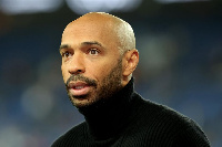 Thierry Henry: Ten Hag ana mwaka mmoja Man Utd