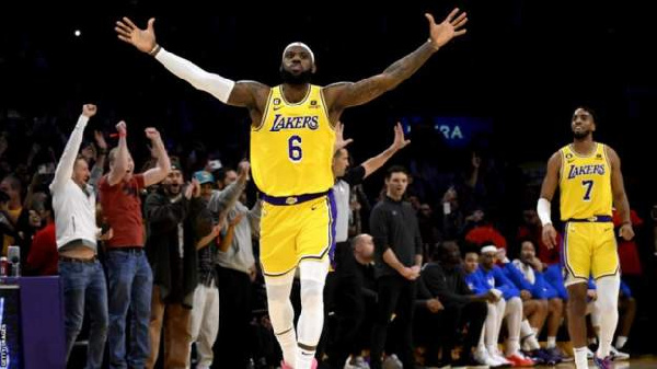 LeBron James avunja rekodi ya ufungaji wa muda wote katika NBA