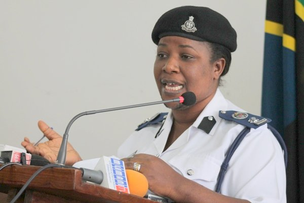 Polisi waua watu watatu Mwanza