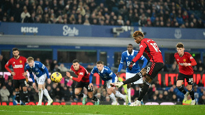 Bruno Afichua Sababu Ya Kumkabidhi Rashford Penalti.png