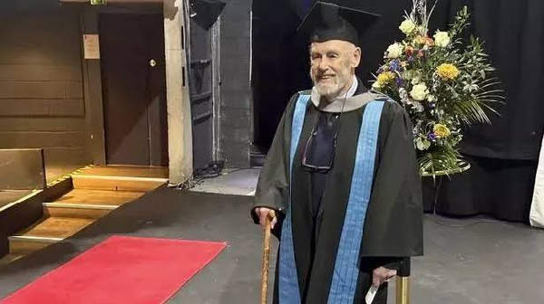 Mhitimu mwenye miaka 95 sasa aisaka PhD