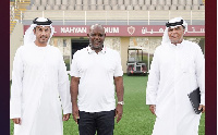 Pitso Mosimane awasili Abu Dhabi, Rasmi kuanza kazi