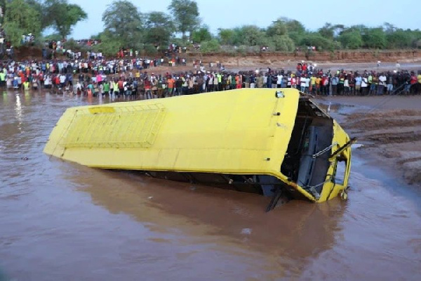 Waliokufa Baada Ya Basi Kutumbukia Mtoni Wafika 32