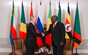 Kumkamata Putin Ni Sawa Na Kutangaza Vita Dhidi Ya Russia   Ramaphosa