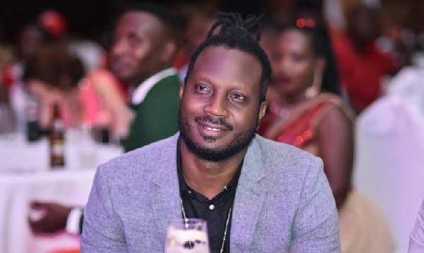 Bebe Cool awapata mashabiki kusapoti vya nyumbani