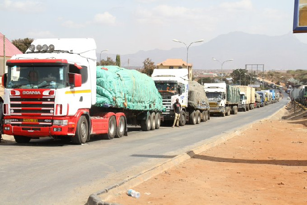 Polisi: Hakuna mgomo wa malori mpaka wa Namanga