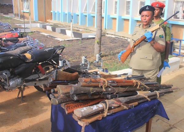 Polisi wakamata bunduki za kivita Shinyanga