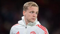 Van de Beek anataka kuondoka Old Trafford