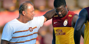 644 Eboue Galatasaray A Geri Donuyor 10492615