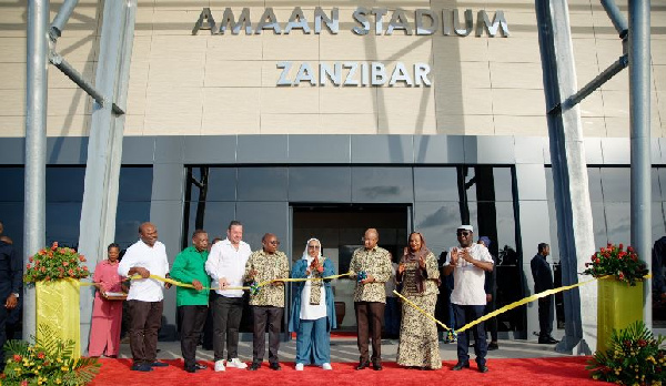 Zanzibar kujenga Uwanja levo za Old Trafford, Rais athibitisha