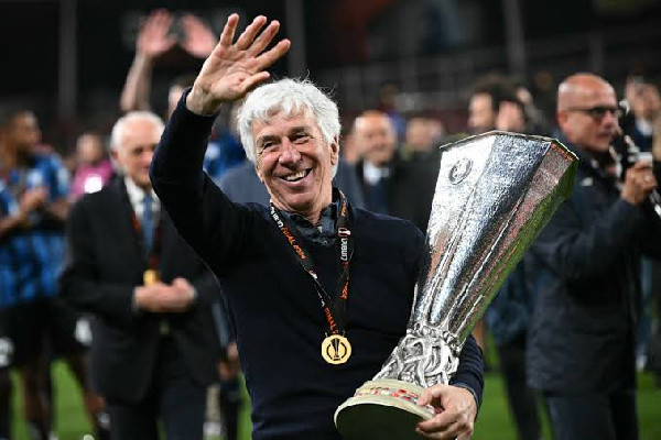 Gian Piero Gasperini kusalia Atalanta