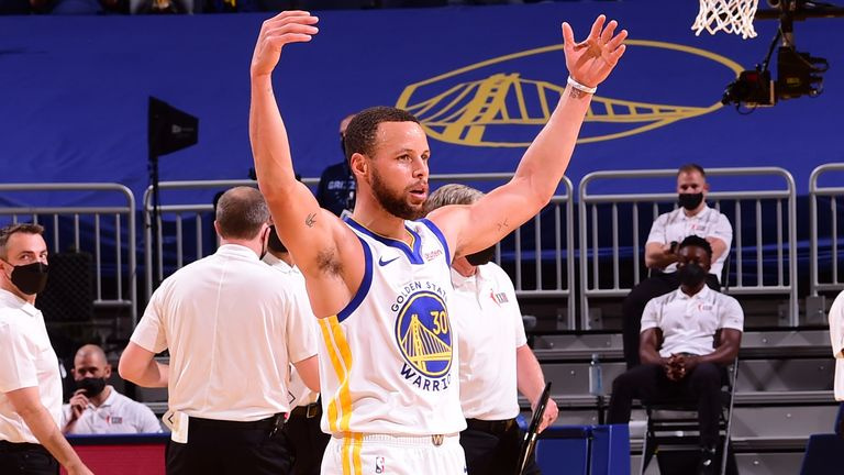 Stephen Curry amefunga alama 32, ametoa Assist 8 na Rebound 5