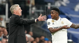 Carlo Ancelotti Et Vinicius Junior Real Madrid