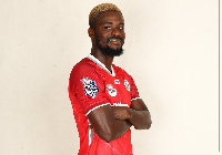 Beki wa Simba SC atua Uarabuni