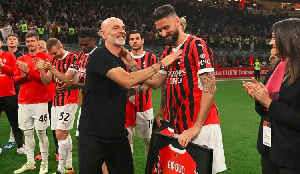 Giroud Awaaga Milan