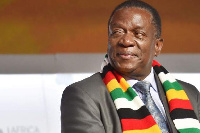 Msiponipigia kura mtataseka – Rais Emmerson Mnangagwa