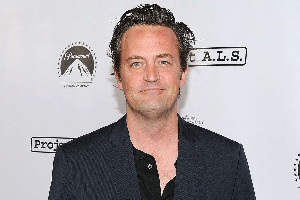 Matthew Perry2 40d0db9d3d5d4bdd9335c6fe0f0c30bd