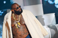 Rick Ross amwaga mapesa mengi kukarabati mjengo wake