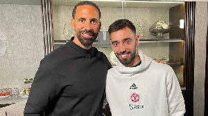 Rio Ferdinand And Bruno Fernandes1677156899592 Large