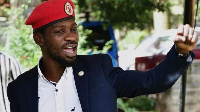 Bobi Wine akamatwa na usalama uwanja wa Entebbe – NUP