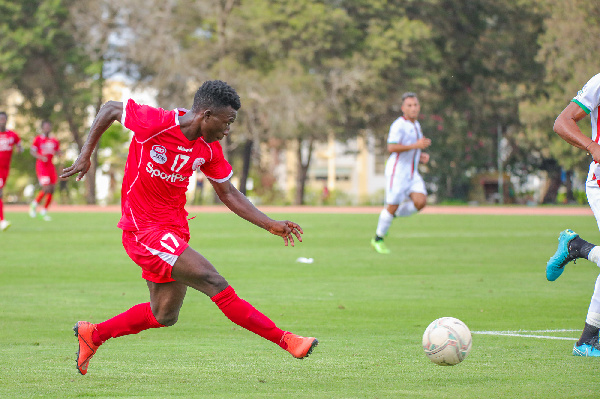 Mmoja ya wachezaji wa kigeni waliosajiliwa Simba, Pape Ousmane Sakho