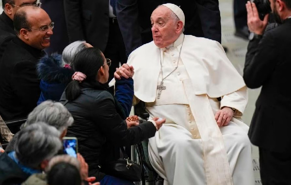 Papa Francis aomba Serikali zisitishe usafirishaji haramu wa binadamu