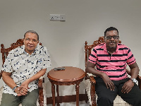 Rais Mstaafu Jakaya Kikwete na Profesa Jay