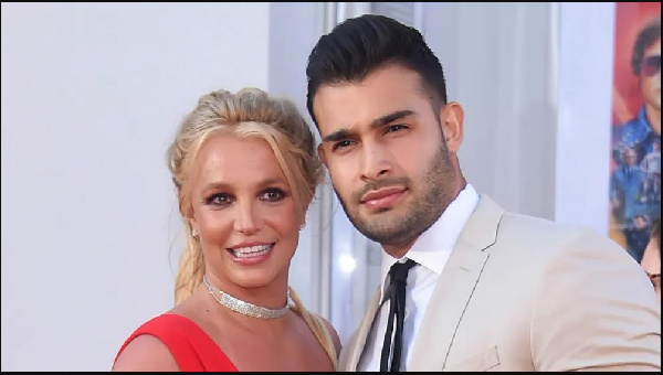 Mume wa Britney Spears, Sam Asghari aomba talaka