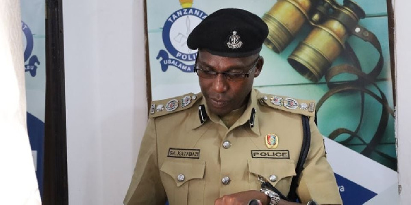 Kamanda wa Polisi Mkoa wa Manyara (RPC), George Katabazi