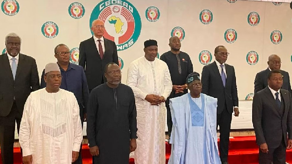 Ecowas ‘yaingia ubaridi’ sakata la Niger