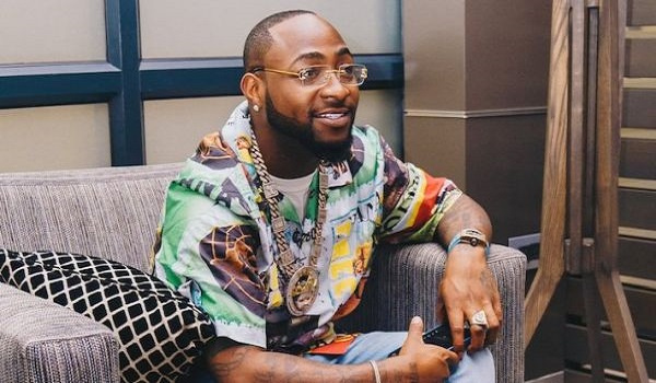 Davido haziivi na Burna Boy, Wizkid