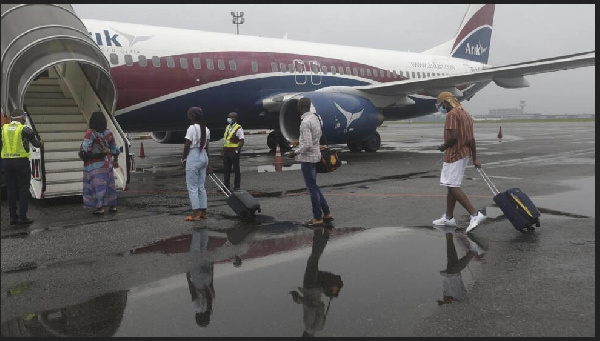 Anga la Niger lafungwa safari za ndege kutoka Nigeria