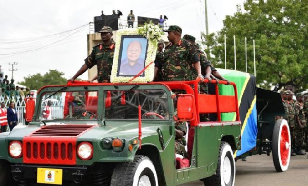 LIVE: Mwili wa Mkapa watua Masasi, uelekeo Lupaso atakapozikwa