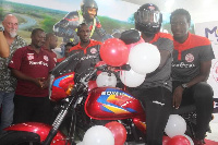 Mo Dewji atimiza ahadi ya bodaboda kwa wachezaji Simba