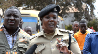 Polisi wafanya ukaguzi magari ya wanafunzi, wabaini madudu