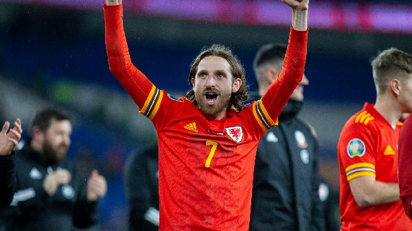 Kiungo wa Swansea, Joe Allen