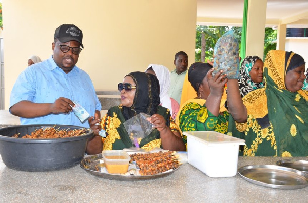 Soko la mazao ya bahari lazinduliwa Kikungwi Zanzibar