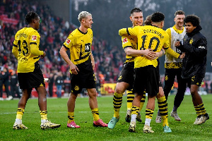 Borrussia Dortmund Qualify