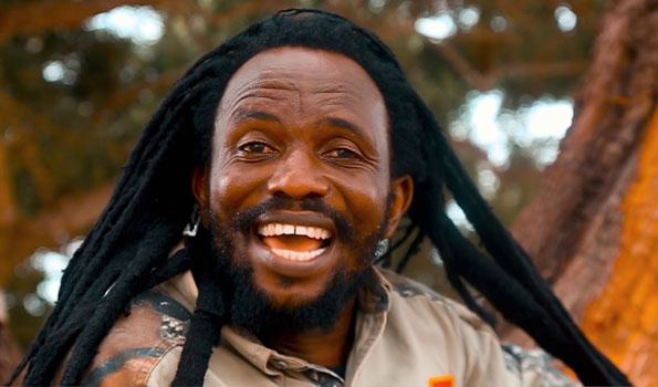 Wasanii wa Reggae Jhikoman na Dabo wakwama Uganda kwa kukosa nauli