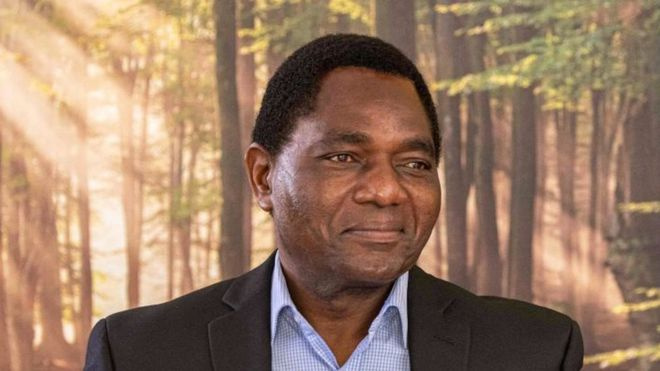 Hichilema awapa 5 vijana, ataka Wazambia kutembea kifua mbele