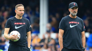 Jurgen Klopp Pep Lijnders Everton V Liverpool 1