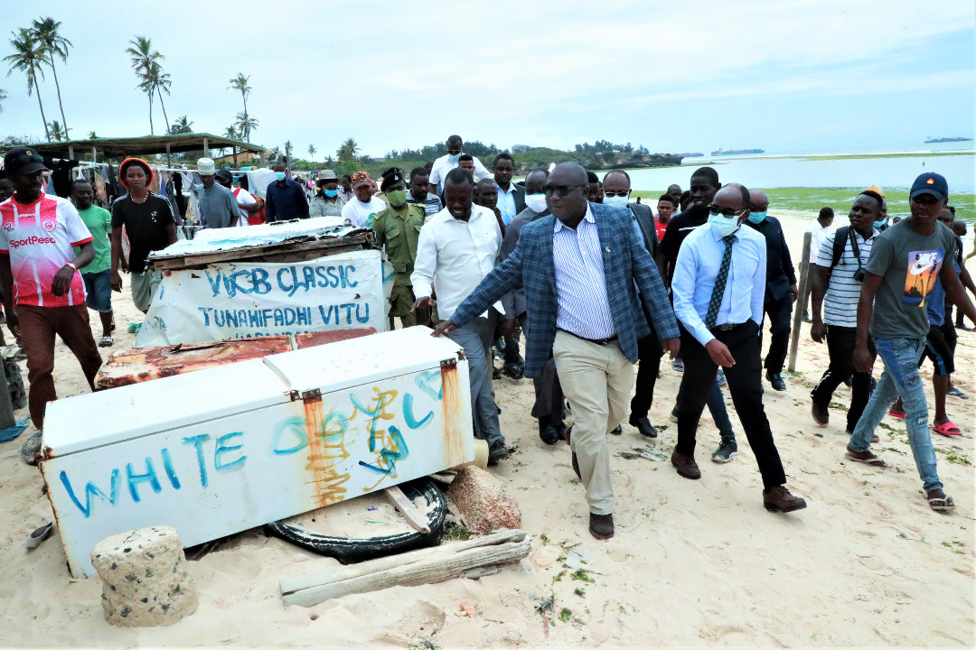 Mkuu wa mkoa wa Dar es salaam,  Amos Makala