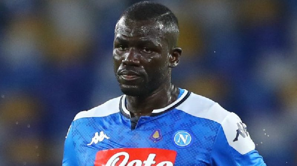 Mlinzi wa kati wa Napoli Kalidou Koulibaly