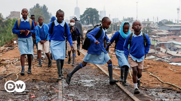 Mafuriko yachelewesha kufungua shule Kenya