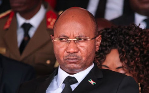 Burundi: Waziri Mkuu Wa Zamani Mafichoni, Serikali Yamsaka