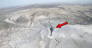 Afar Cracks.jpeg