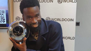 Serikali Ya Kenya Yasitisha Shughuli Za Worldcoin Ikitaja Hofu Za Kiusalama