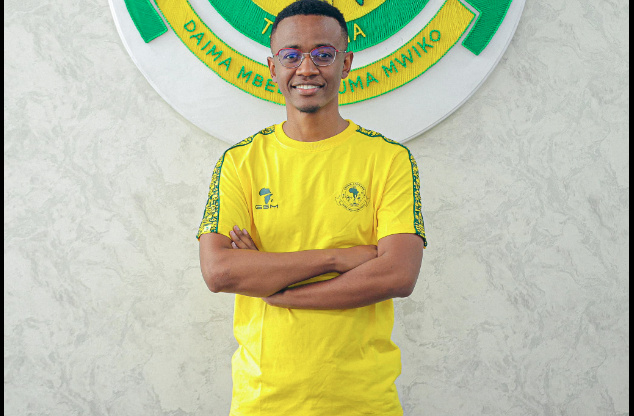 Ally Kamwe aomba ushirikiano Young Africans